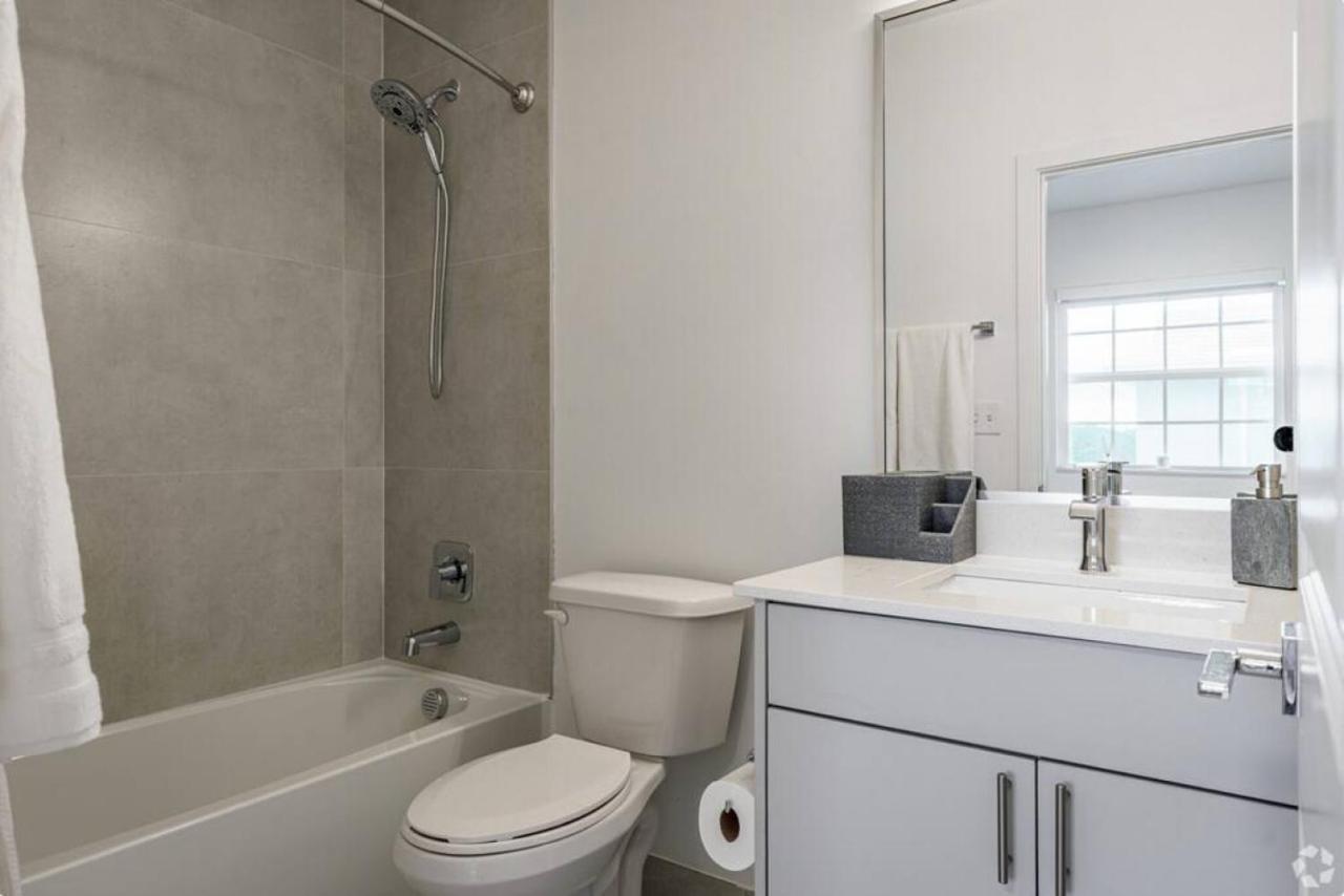 לייק וורת' Dahlia - The Designer Townhome מראה חיצוני תמונה